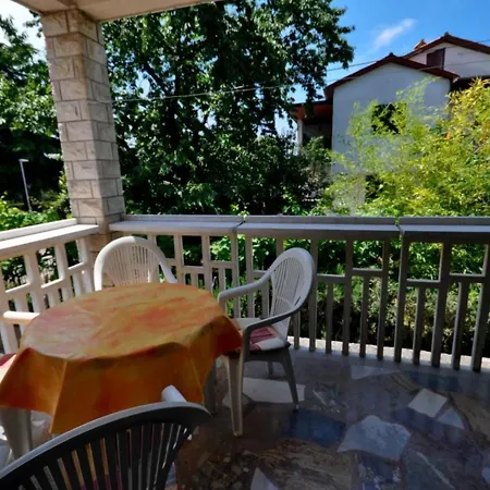 Jutta Mit Terrasse By Interhome شقة Novigrad Istria