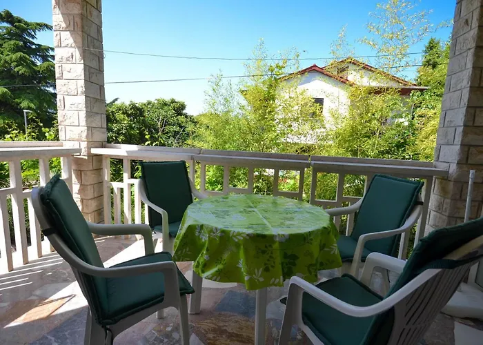 Daire Jutta Mit Terrasse By Interhome Novigrad Istria