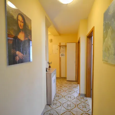 Jutta Mit Terrasse By Interhome * Novigrad Istria